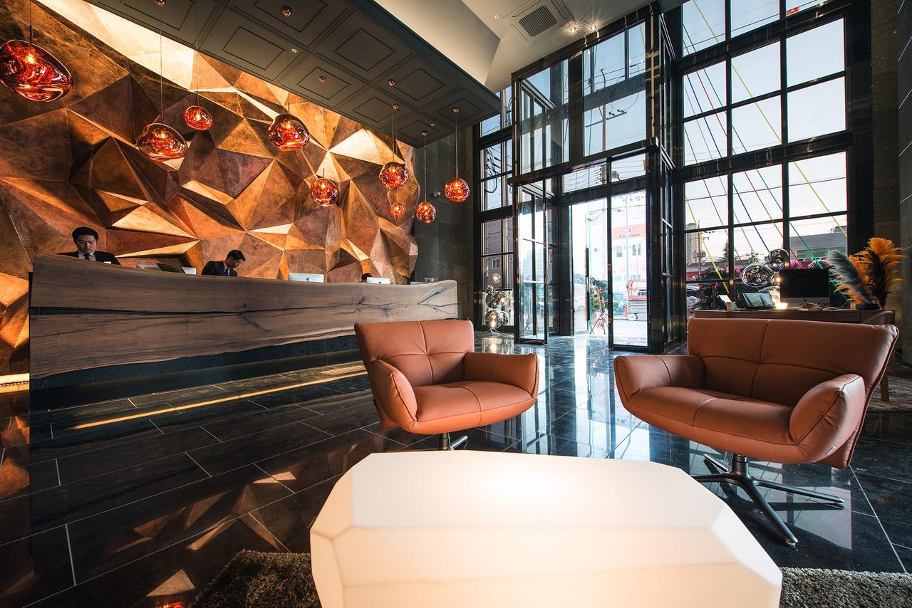Best Louis Hamilton Hotel Changwon Zewnętrze zdjęcie